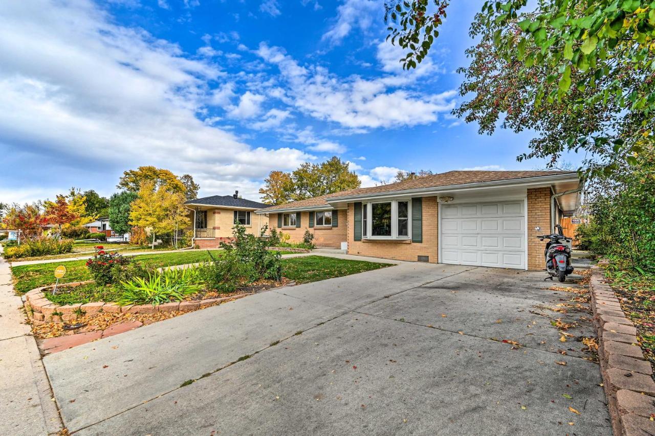 Holiday home With Large Yard Less Than 7 Mi To Downtown!