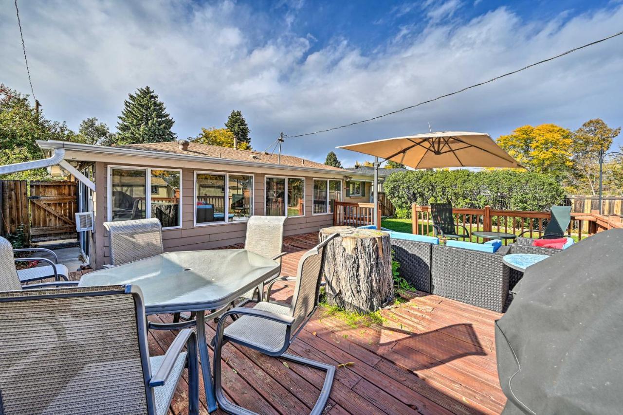 Holiday home With Large Yard Less Than 7 Mi To Downtown!